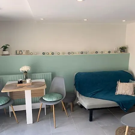 Appartement Escale Parisienne à Dammarie-lè-Lys Extérieur photo
